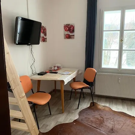 Apartman Lesni ヤンスケー・ラーズニェ