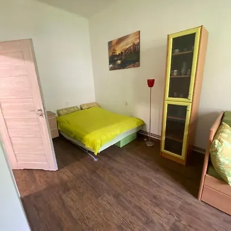 Apartman Lesni *